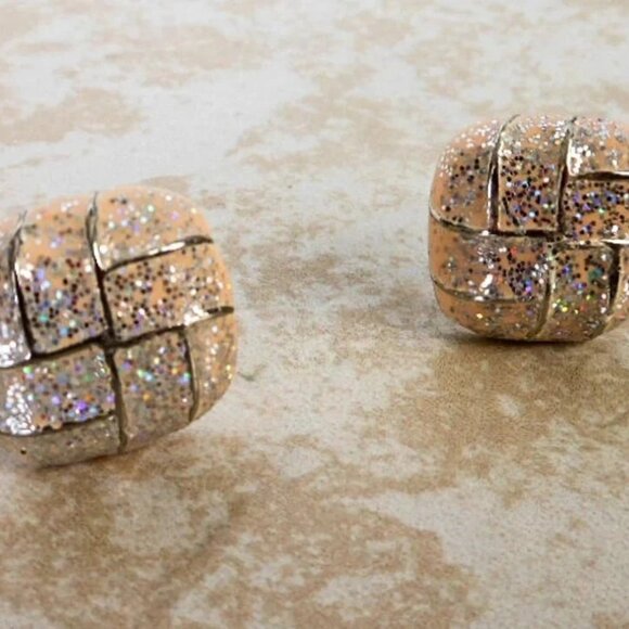 Vintage Glitter Enamel Clip On Earrings Gold Tone - Picture 3 of 6